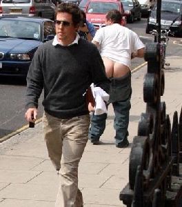 Hugh Grant : hugh-jass 350x397