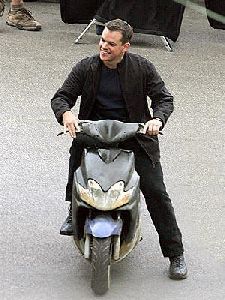 Matt Damon : the-bourne-picture 300x400