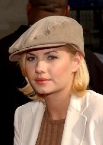 elisha cuthbert : ec48