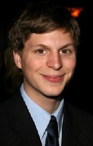 Michael Cera : michael-cera 242x379