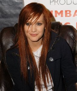 Ashlee Simpson : ashlee simpson586 47cd21eb36c93