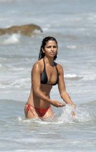 Camila Alves : camila-alves-photo 228x360