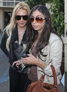 Courtenay Semel and lindsay lohan