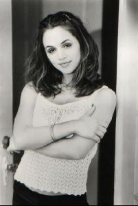 eliza dushku : 33