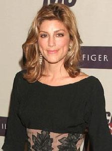 Jennifer Esposito : jennifer-esposito-photo 244x327