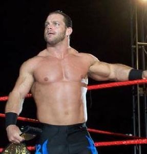 Chris Benoit : chris-benoit-photo 302x315