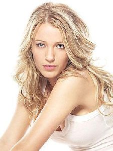 Blake Lively : a-gossip-girl 300x400