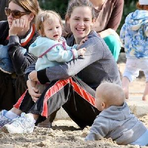 Jennifer Garner and baby violet afleck