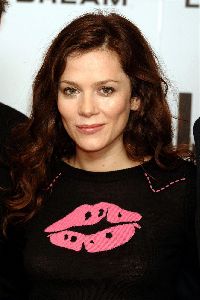 Anna Friel : Anna Friel7