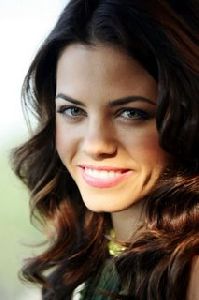 Jenna Dewan : 34350 JennaDewan2 122 408lo