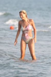 Michelle Hunzinger : Michelle+Hunziker+8 2