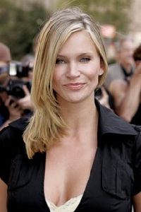 Natasha Henstridge : Natasha+Henstride+1 2