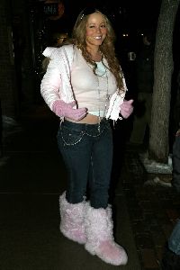 Mariah Carey : 32004hqcbnetmariah11223jp5