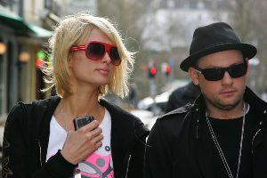 Paris Hilton : paris hilton2491 47f0fc7195ac0