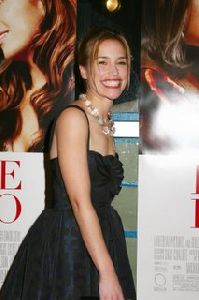 Piper Perabo : Piper Perabo - Because I Said So Premiere 1 2