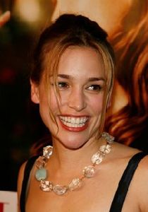 Piper Perabo : Piper Perabo - Because I Said So Premiere 12 2