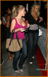 Kendra Wilkinson : kendra13 47e625e90aa31