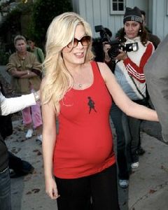 Tori Spelling : Tori+Spelling7