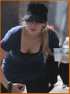 Hilary Duff : duff37 47e3f672b0912