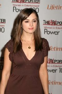 Rachael Leigh Cook : power 100 303 wenn1002654