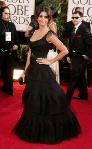 Penelope Cruz : Penelope Cruz 64th Annual Golden Globe Awards Arrivals 05