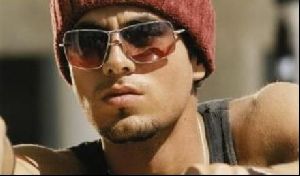 enrique iglesias : 44