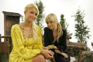 Nicole Richie : Paris Hilton and Nicole Richie Promote Season 5 of The Simple Life 8 2