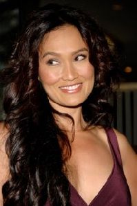 Tia Carrere : Tia+Carrere+2