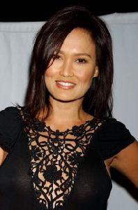 Tia Carrere : 48144 Tia Carrere 10 122 530lo 2