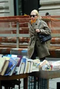 Scarlett Johansson gets back to work in NYC