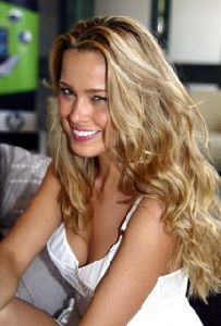 Petra Nemcova : Petra+Nemcova+8 6