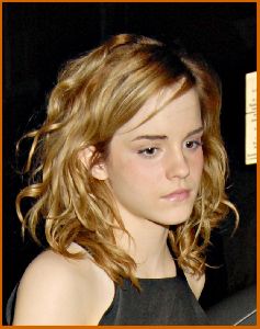 Emma Watson : emma watson83 480cb4b494ffa