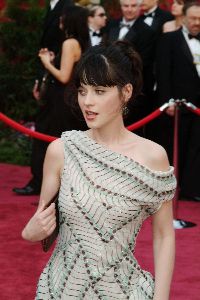 Zooey Deschanel : 887 23916 big