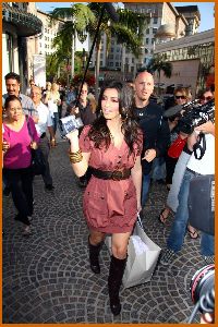 Kim Kardashian Filming The Papparazzi on April 16th 2008