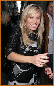 Kristen Bell : Kristen Bell arriving at The Late Show with David Letterman1 48061d78e475c