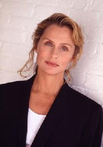 Lauren Hutton : Lauren-Hutton-281x400-12kb-media-697-media-82533-1057821901