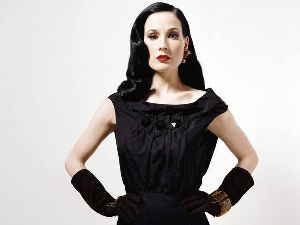 Dita von Teese : 007703074