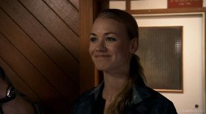 Yvonne Strahovski : ep13-082