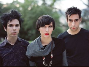 Yeah Yeah Yeahs : 9777051-9777053-large