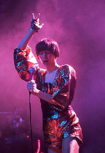 Yeah Yeah Yeahs : 10106760-10106763-large