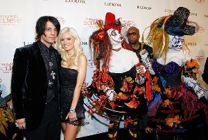 Holly Madison : Criss Angel Premiere