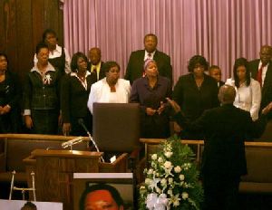 Jennifer Hudson : jennifer-hudson-memorial at church