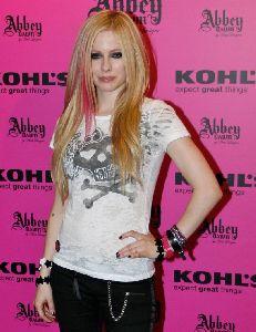 Avril Lavigne : avril lavigne961 4884875ce12ca