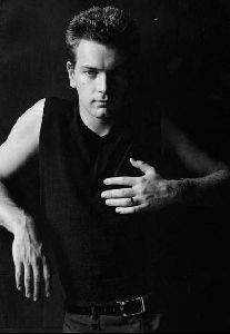 ewan mcgregor : 51