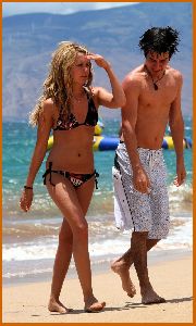 Ashley Tisdale : ashley tisdale69 486e114285506