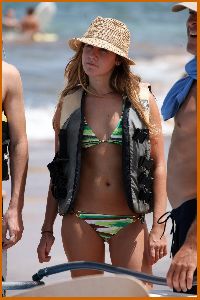 Ashley Tisdale : ashley tisdale53 486cc45ed959d