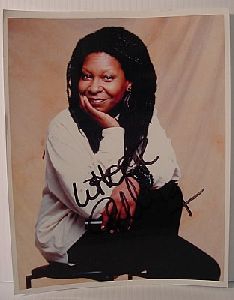 Whoopi Goldberg : whoopi21