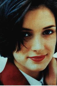 Winona Ryder : Winona-Ryder-700x1050-89kb-media-344-media-0158