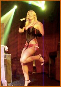 brooke hogan : brooke hogan143 487b7102be593