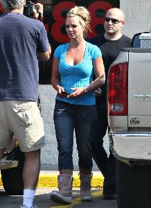 Britney Spears : Britney Spears in Kentwood to visit her new Niece3 485b9188c36ff